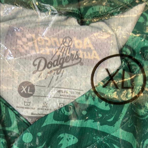 Green Los Angeles Dodgers Jersey XL - Picture 3 of 3